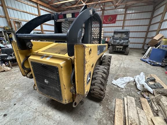 Image of John Deere 320 equipment image 1