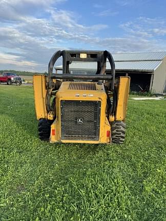 Image of John Deere 325 equipment image 3