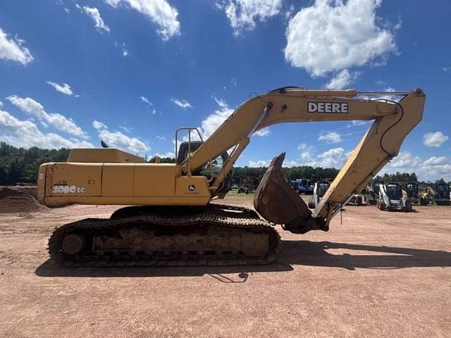 Image of John Deere 330C LC equipment image 3