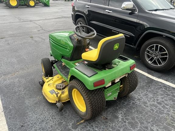 Image of John Deere 335 equipment image 3