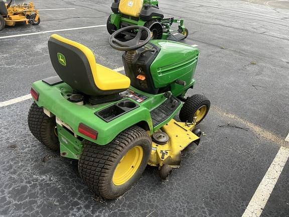 Image of John Deere 335 equipment image 2