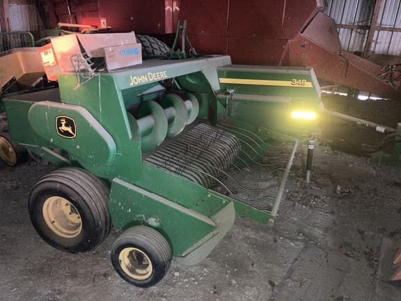 Image of John Deere 348 equipment image 1