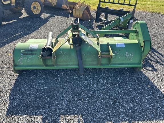 Image of John Deere 370 equipment image 1