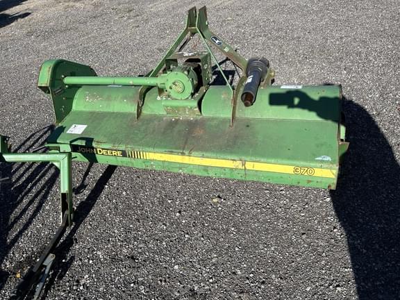 Image of John Deere 370 equipment image 4