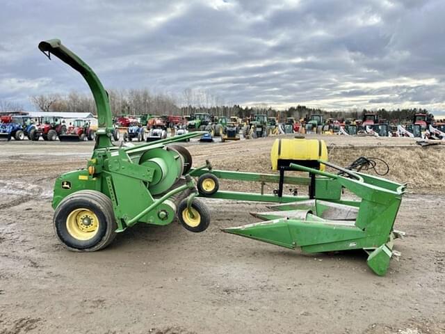 Image of John Deere 3955 equipment image 2