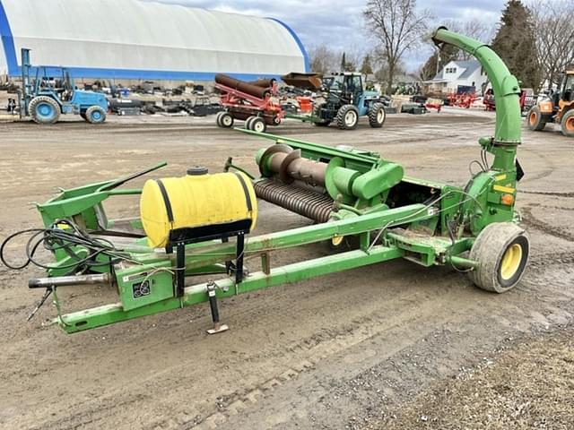 Image of John Deere 3955 equipment image 1