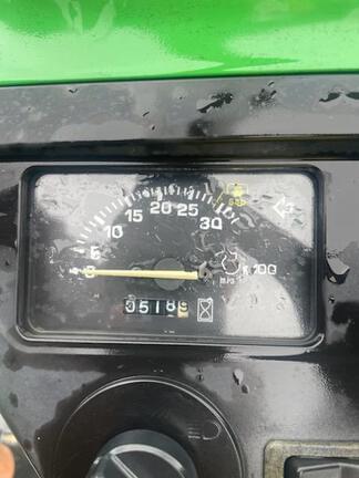 Image of John Deere 4010 equipment image 2