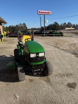 Image of John Deere 4010 equipment image 1