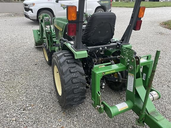 Image of John Deere 4110 equipment image 4