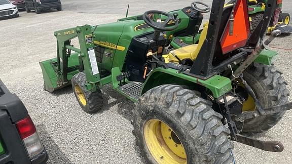 Image of John Deere 4115 equipment image 3