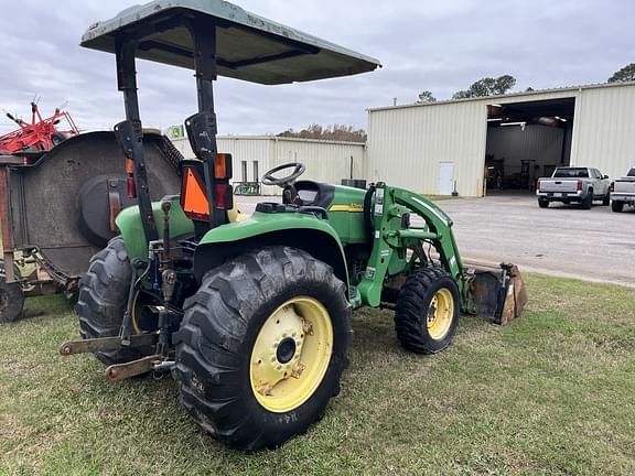 Image of John Deere 4120 equipment image 4