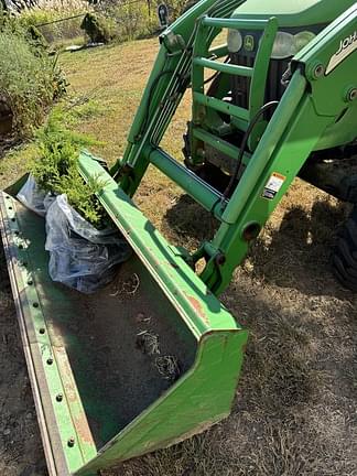 Image of John Deere 4120 equipment image 2