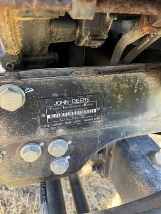 Image of John Deere 4120 equipment image 3