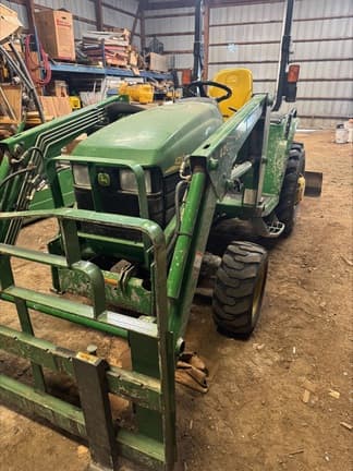 Image of John Deere 4210 equipment image 1