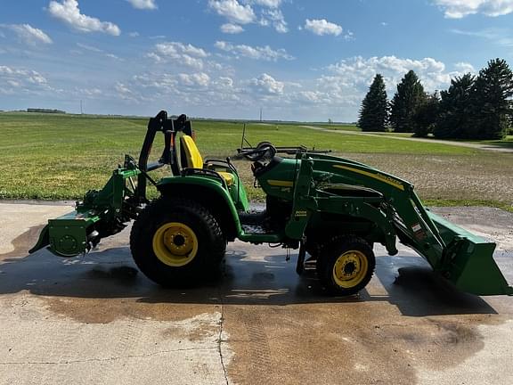 Image of John Deere 4210 equipment image 2