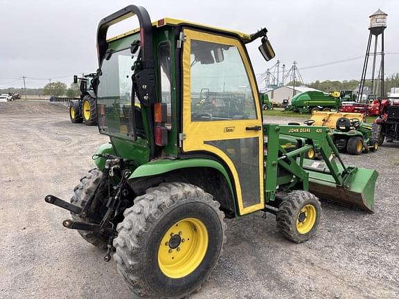 Image of John Deere 4210 equipment image 2