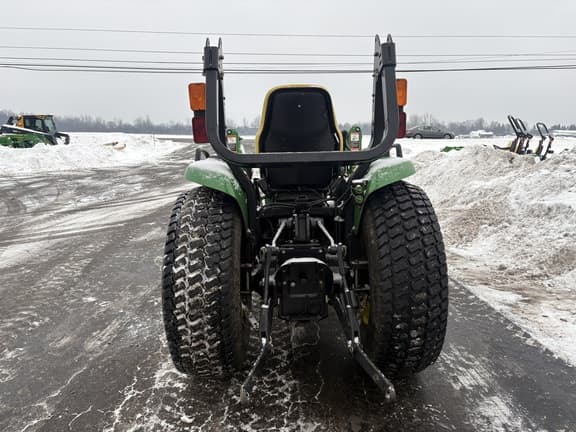 Image of John Deere 4310 equipment image 2