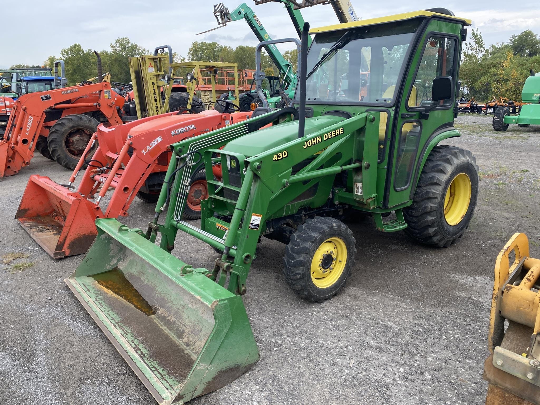 2004 John Deere 4310 Equipment Image0