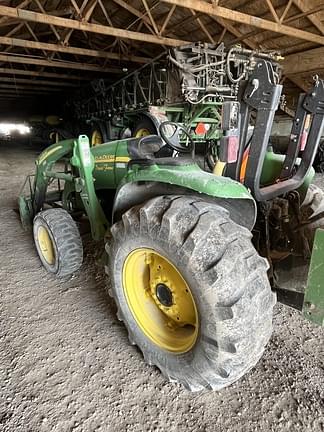 Image of John Deere 4320 equipment image 1