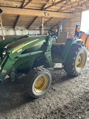 2004 John Deere 4320 Image