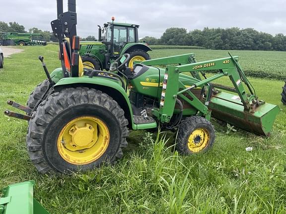 Image of John Deere 4410 equipment image 3