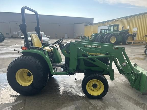 Image of John Deere 4410 equipment image 3