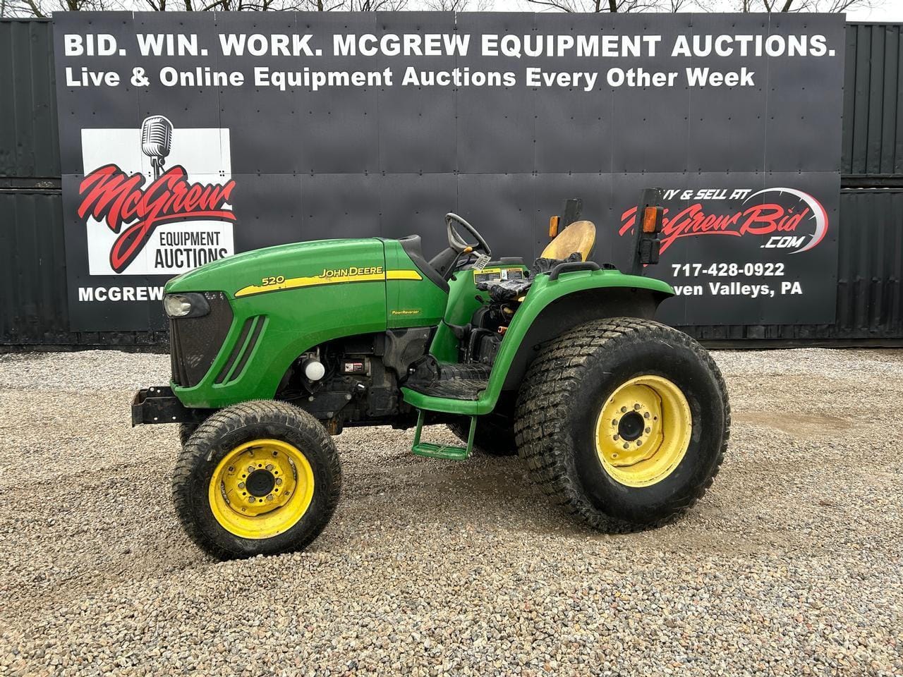 2004 John Deere 4520 Equipment Image0