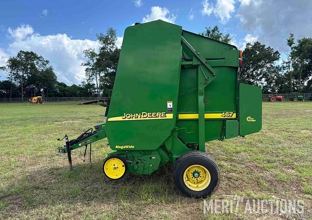 Image of John Deere 467 equipment image 1