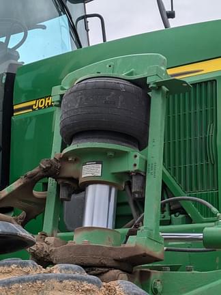 Image of John Deere 4710 equipment image 4