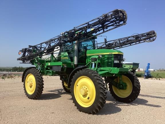 Image of John Deere 4710 Primary image