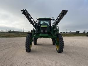 2004 John Deere 4710 Image