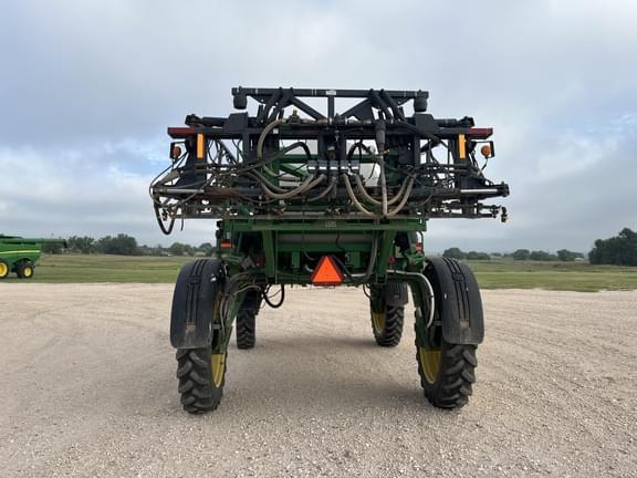 Image of John Deere 4710 equipment image 3