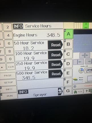 Image of John Deere 4710 equipment image 4