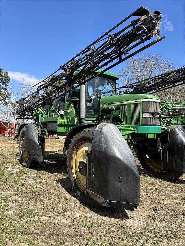 Image of John Deere 4710 equipment image 1