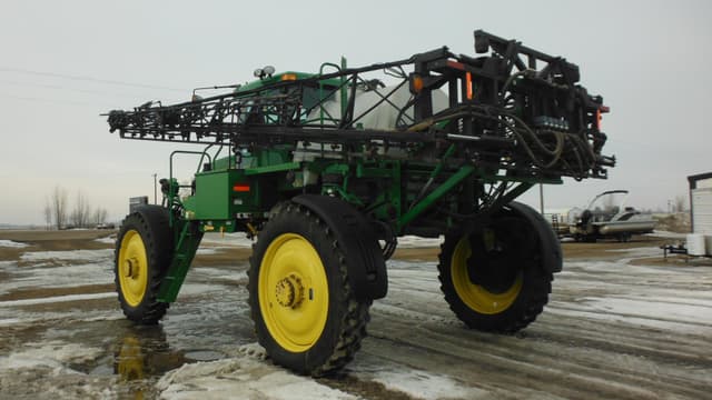 Image of John Deere 4710 equipment image 4