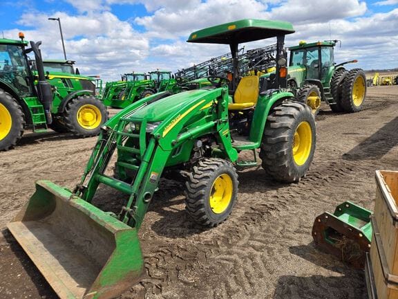 2004 John Deere 4720 Equipment Image0