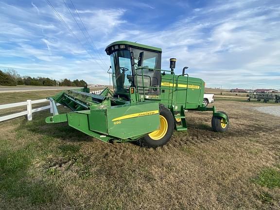 Image of John Deere 4895 equipment image 3