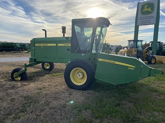 Image of John Deere 4895 equipment image 2