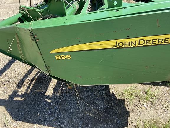 Image of John Deere 4895 equipment image 1