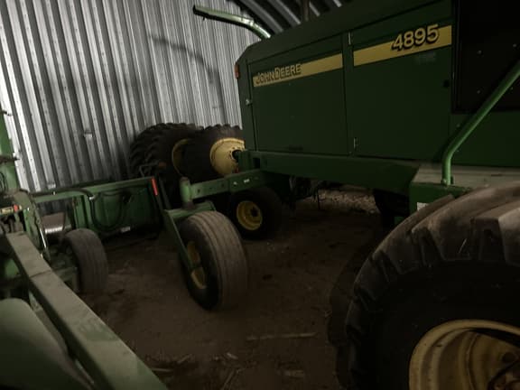 Image of John Deere 4895 equipment image 1