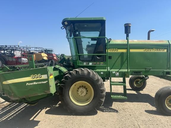 Image of John Deere 4895 equipment image 1