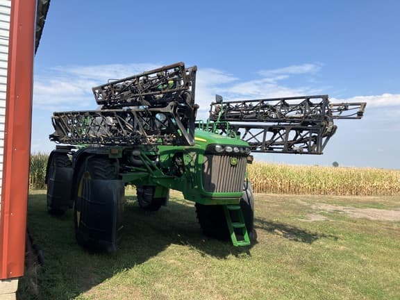 Image of John Deere 4920 equipment image 1