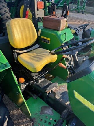 Image of John Deere 5103 equipment image 2