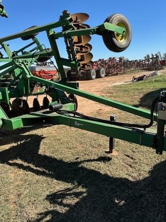 Image of John Deere 512 equipment image 3