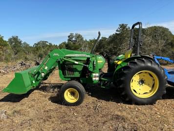 Main image John Deere 5205