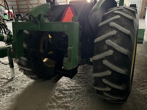 Image of John Deere 5420 equipment image 4