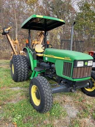 2004 John Deere 5420 Equipment Image0