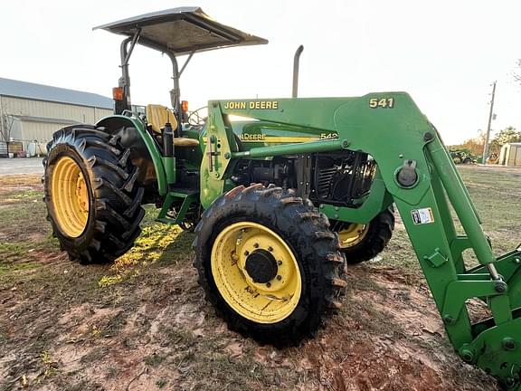 Image of John Deere 5420 equipment image 4