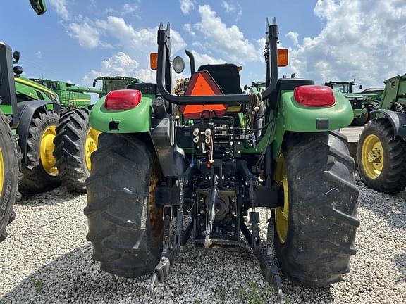 Image of John Deere 5420 equipment image 4