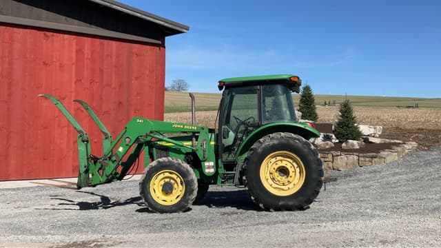 Image of John Deere 5420 equipment image 1